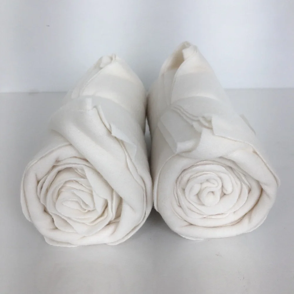 IKEA Thorgun Blanket White NEW Bundle of 2  Soft Cozy Fleece Throw Blankets NWT